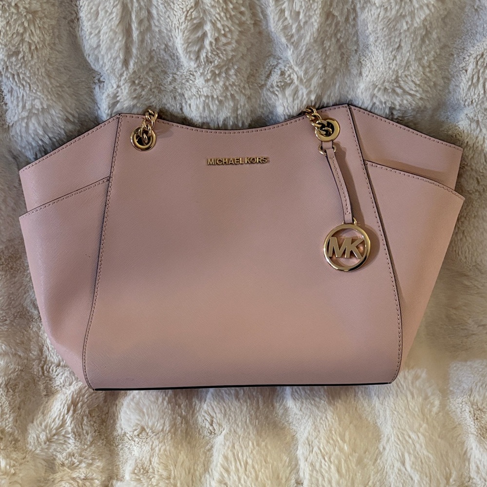 Michael Kors Blush Shoulder Bag